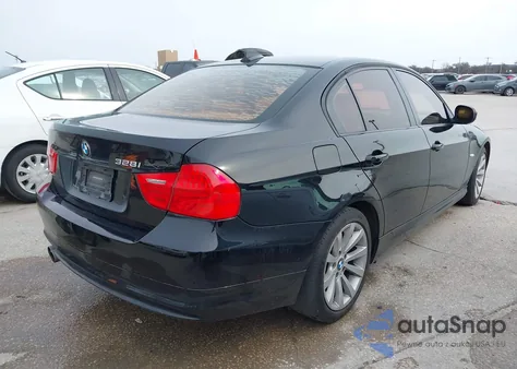 2011 BMW 328I z USA, uszkodzony, nr VIN WBAPH7C50BE682095